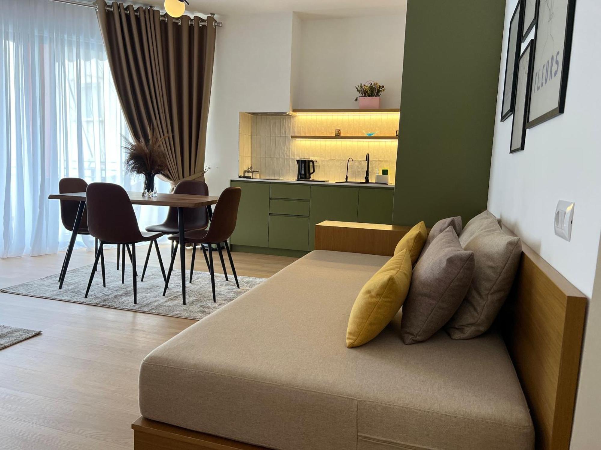 Flora Apartments Sarande Bagian luar foto