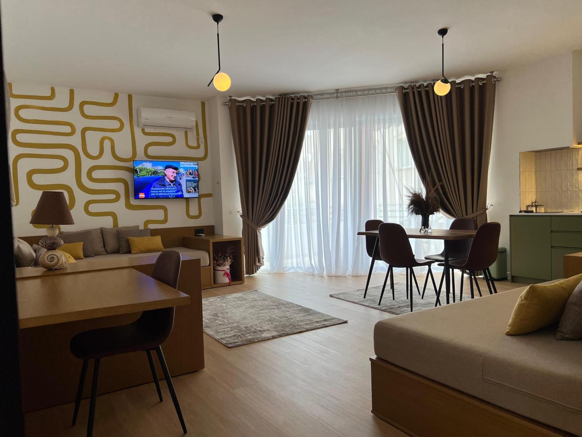 Flora Apartments Sarande Bagian luar foto
